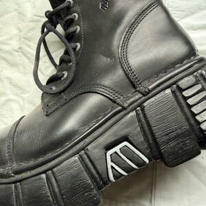 New Rock women’s combat boots